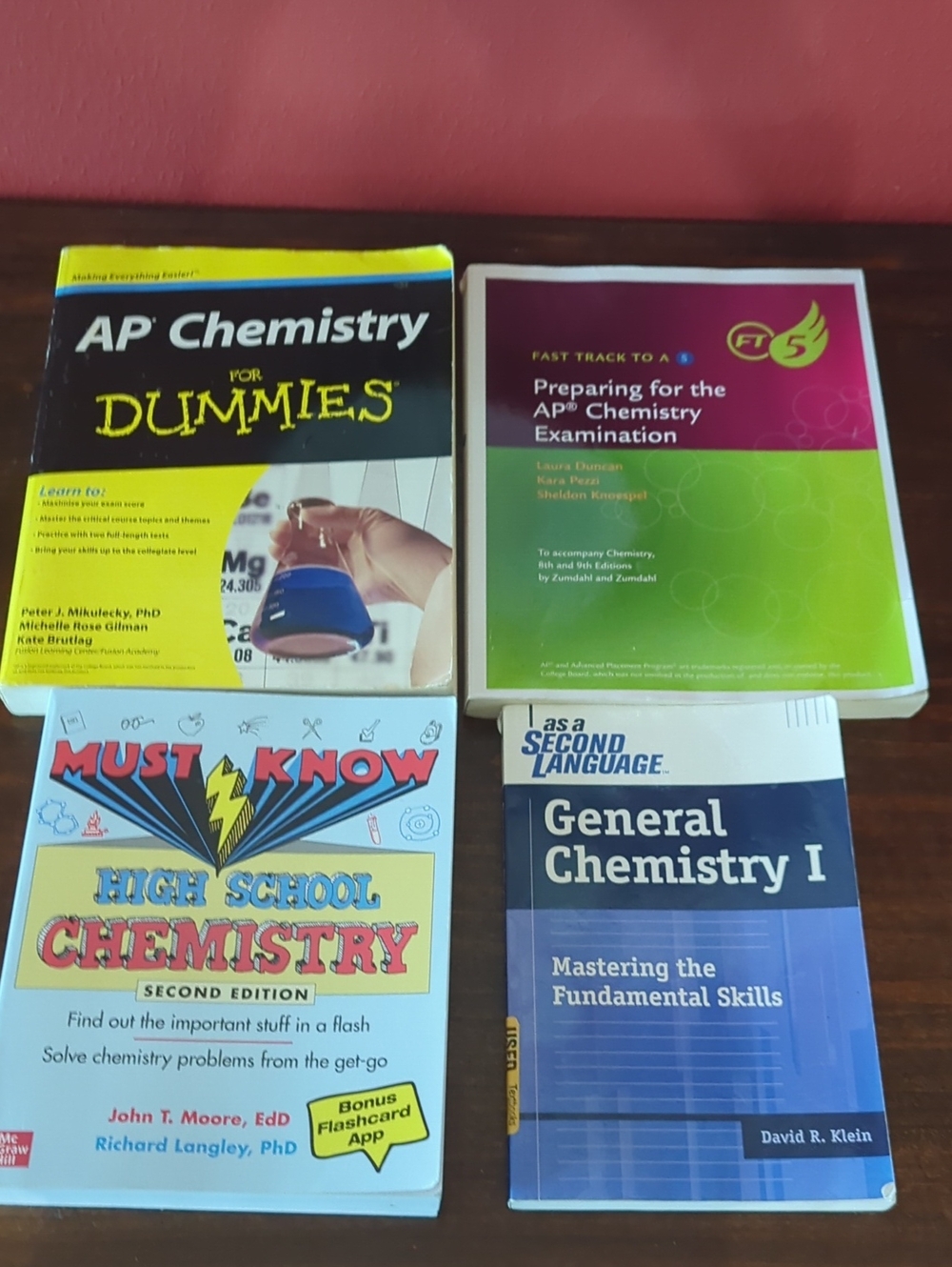 AP Chemistry For Dummies - Yellow & Black Cover - Study Guide